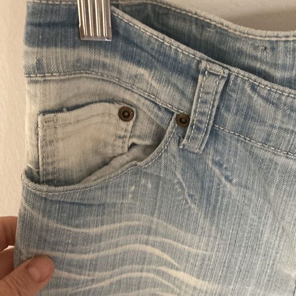 LONDON Light Wash Straight Leg Jean - Picture 5 of 11